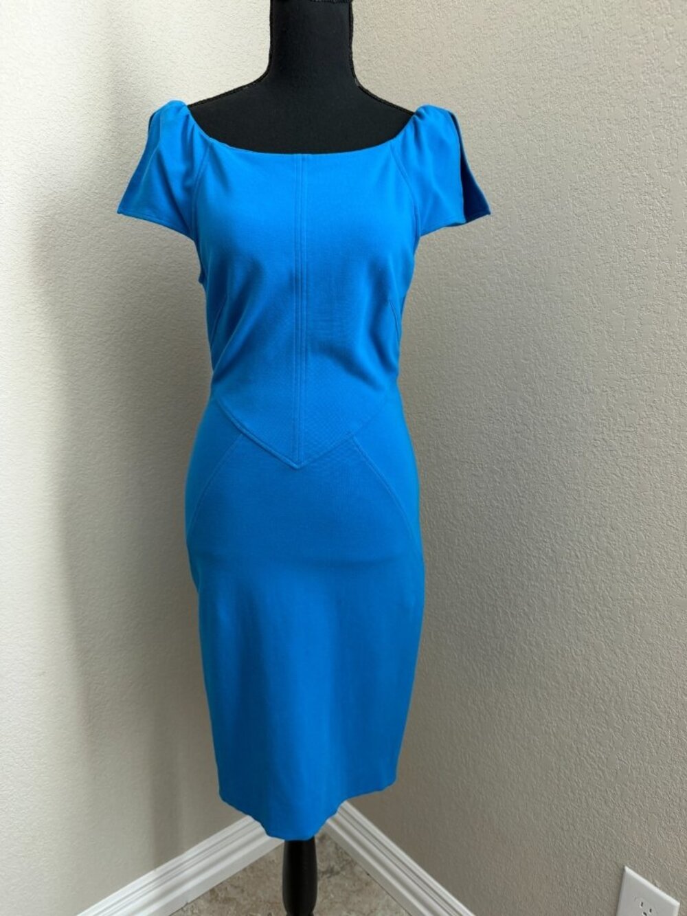 diane von furstenberg blue sheath dress fitted cap sleeve size 6 business casual